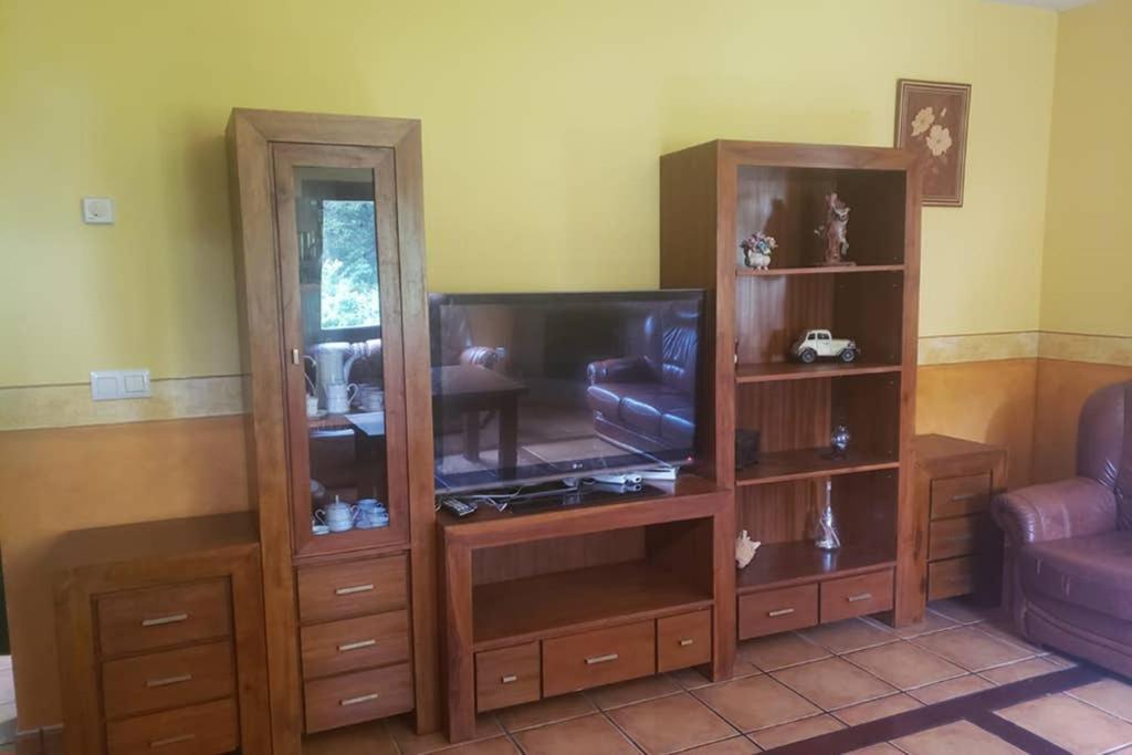 Вілла Casa El Vinadal Arguebanes Екстер'єр фото
