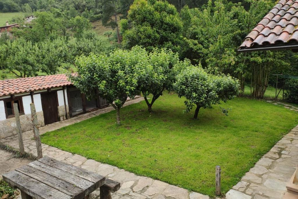 Вілла Casa El Vinadal Arguebanes Екстер'єр фото