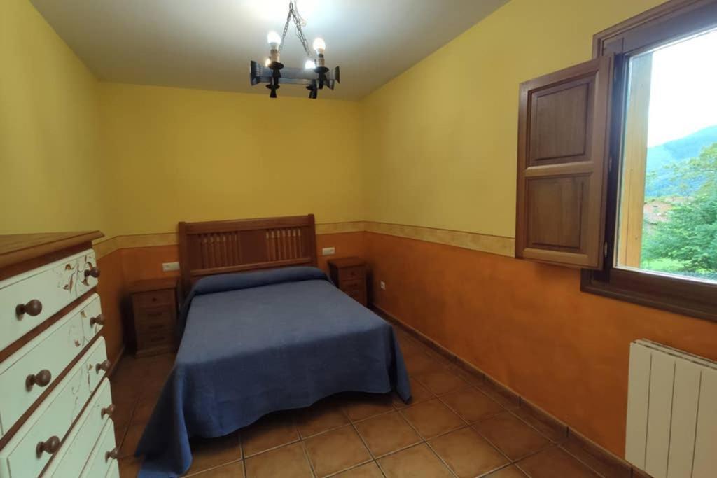 Вілла Casa El Vinadal Arguebanes Екстер'єр фото
